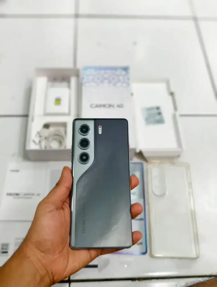 Tecno camon 40 mulus fullset like new