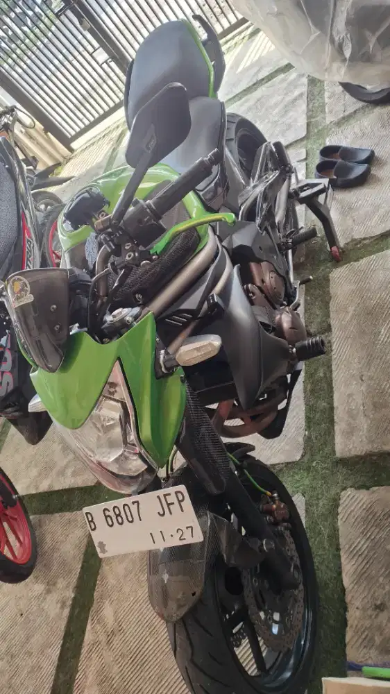 DIJUAL ER6N TAHUN 2012 KONDISI ISTIMEWA