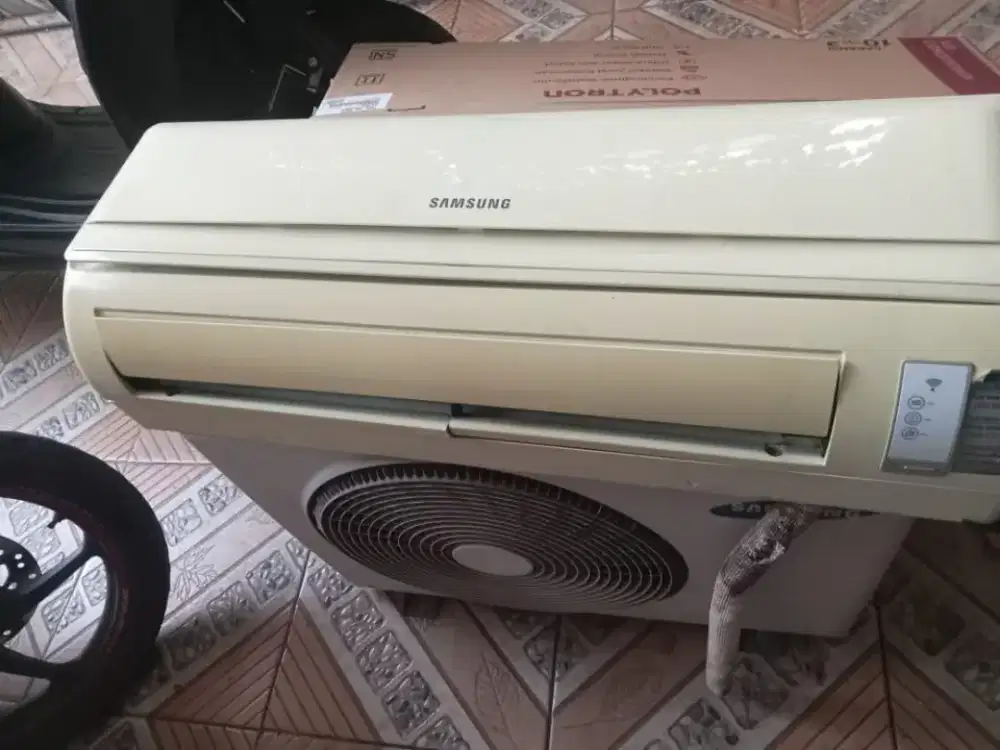 Terima AC bekas rusak