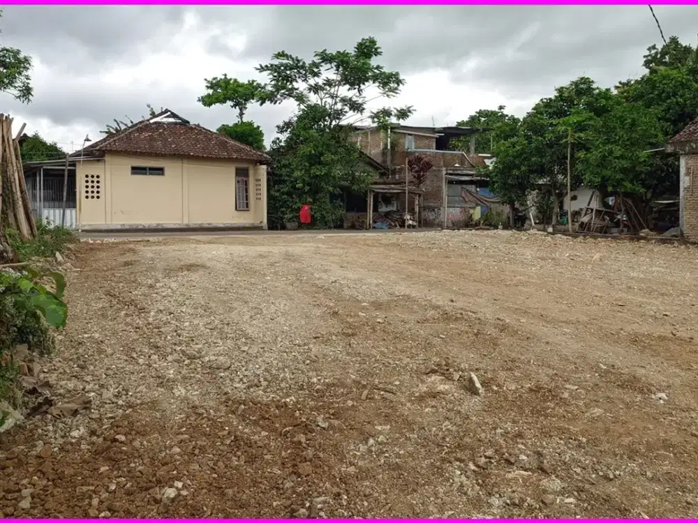 Timur  Stadion Sultan Agung Bantul, Tanah Legalitas SHM Untuk Rumah