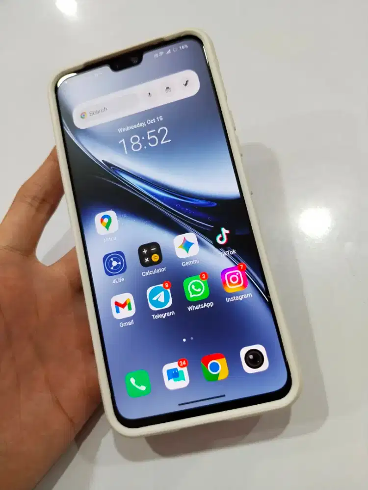 Vivo V23 5G 8/128 mulus pemakaian pribadi