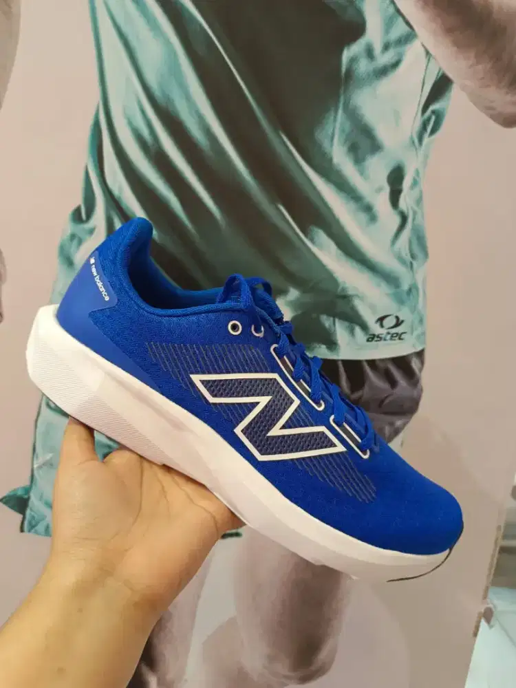 NEWBALANCE RUNNING 413
