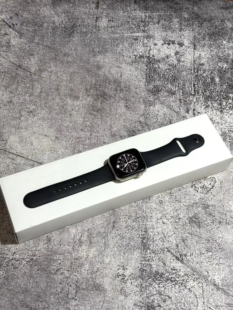Apple Watch Se Gen 2 44mm Starlight Ex IBox