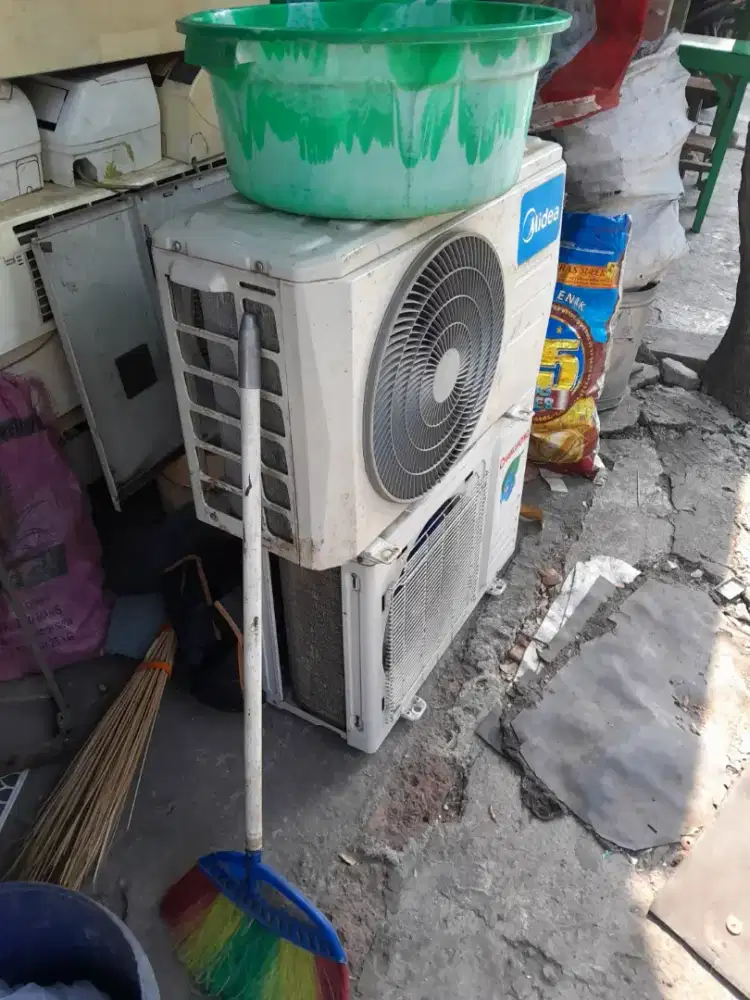 Iklan ini untuk membeli ac second dan rusak