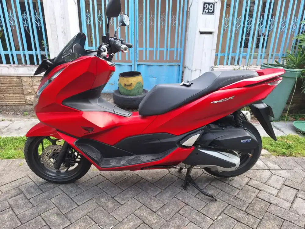 Pcx cbs 2022 km 24 rb sgt bagus ful ori samsat tandes