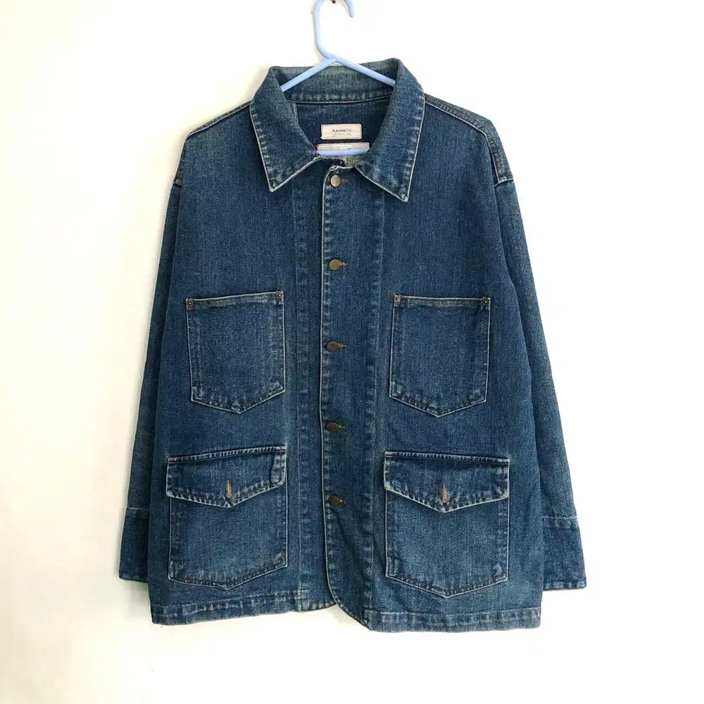 Blue washed denim chore jacket Magnetik M&L 1980 uniqlo carhartt zara