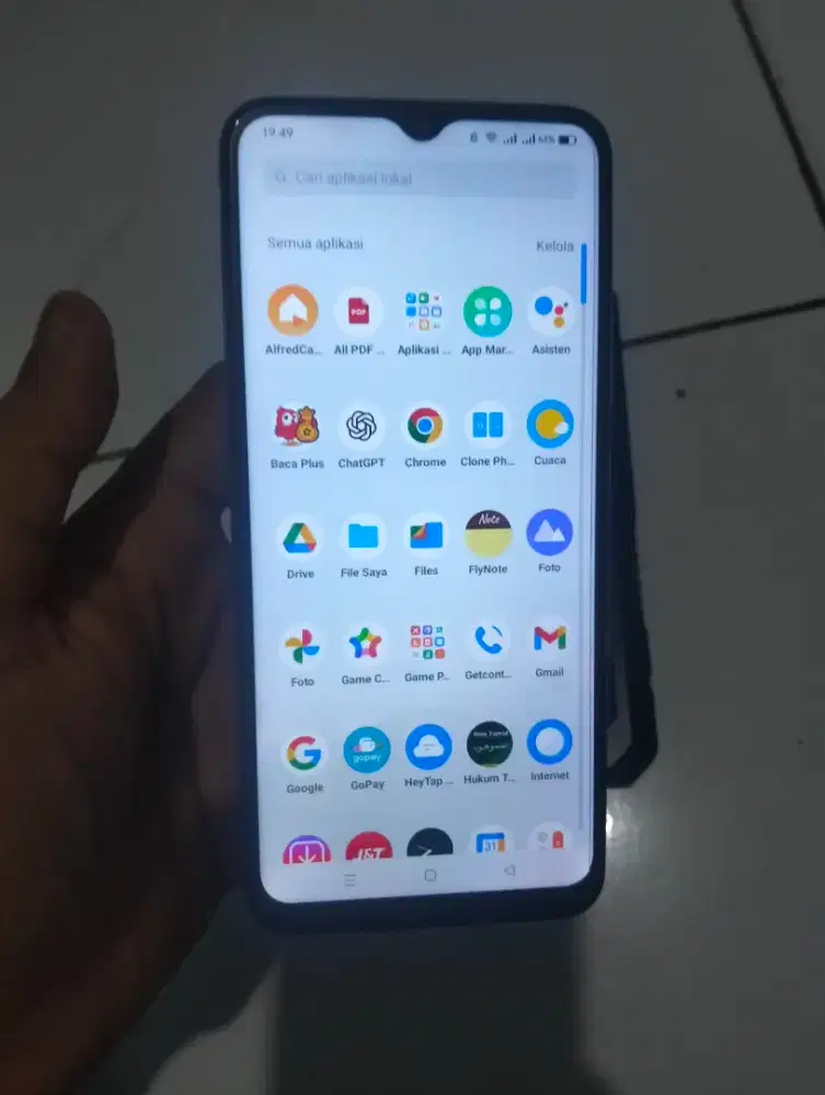 Realme C15 ram 4/64 nominus udah pake Tg dan case hp Chasan siap pakai
