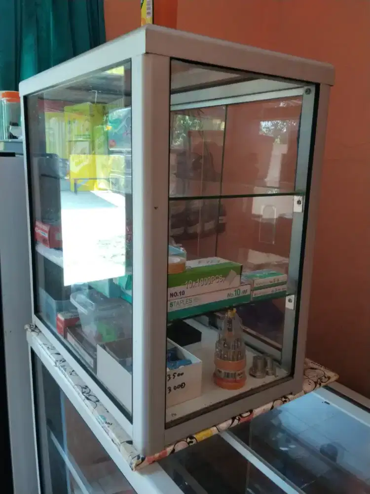 Etalase Kaca, Etalase roko, etalase kecil murah