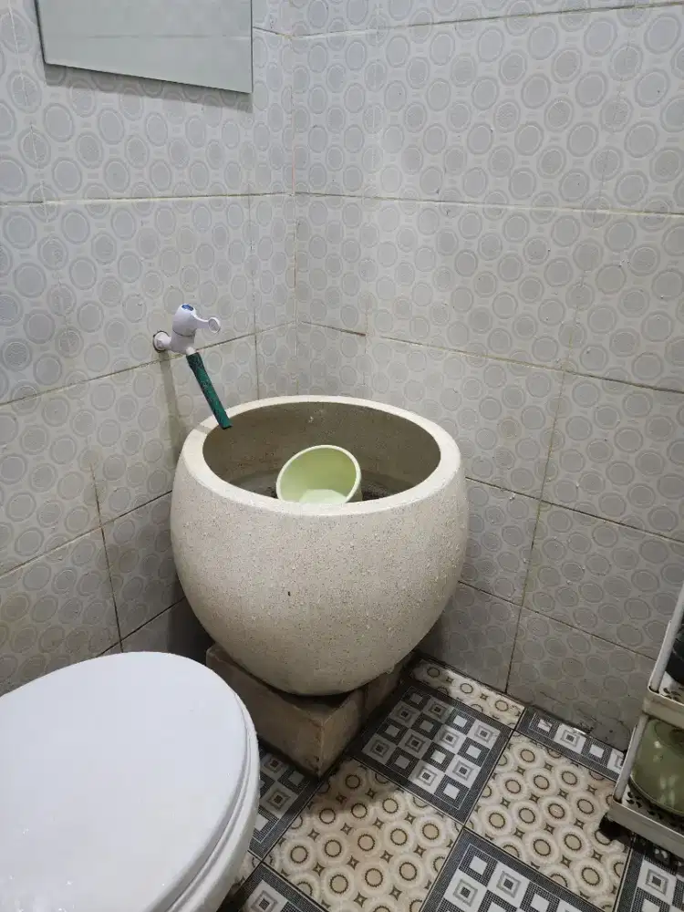 Bak kamar mandi estetik