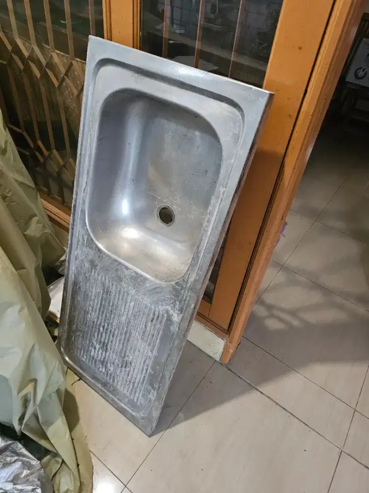Bak cuci piring stainless bekas