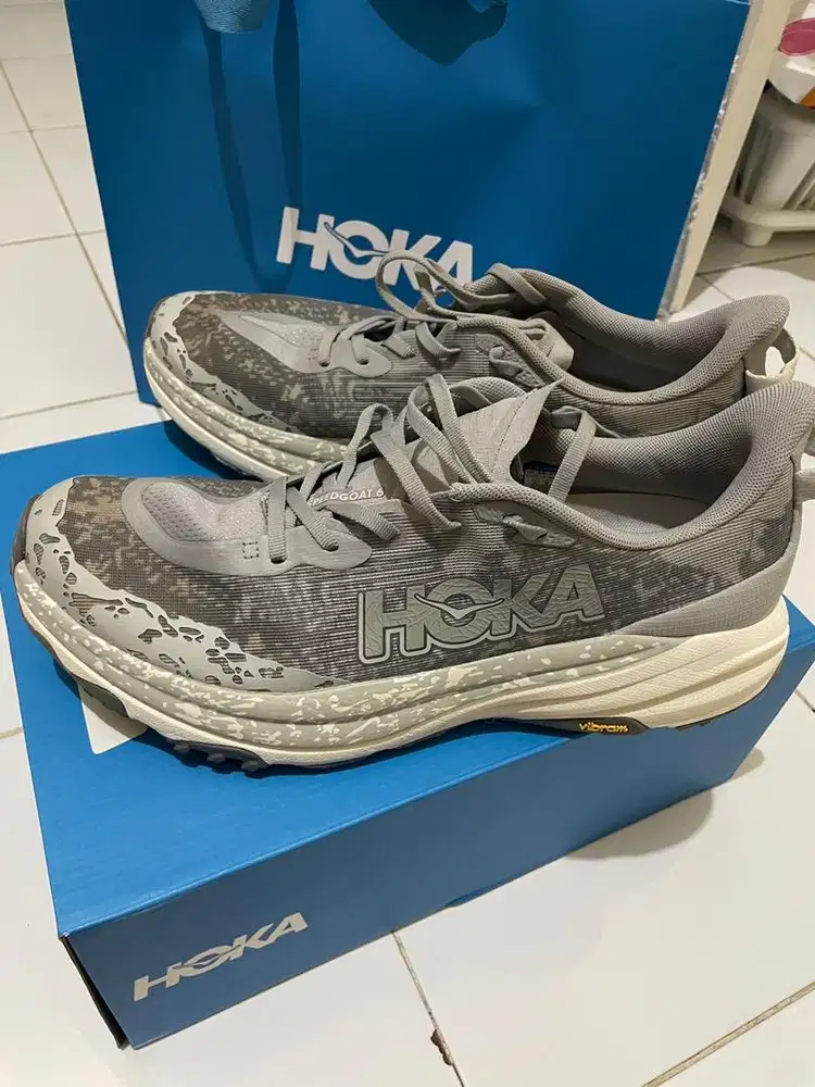 Sepatu ori Hoka Speedgoat 6