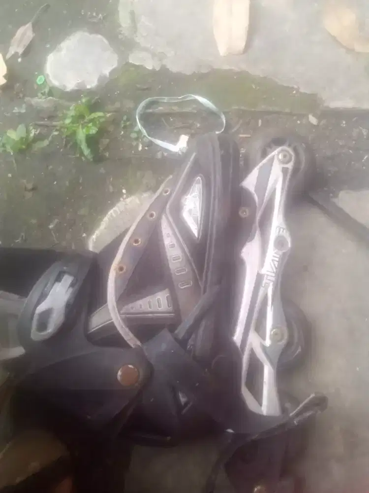Sepatu roda jual murah, bahan sangat kokoh