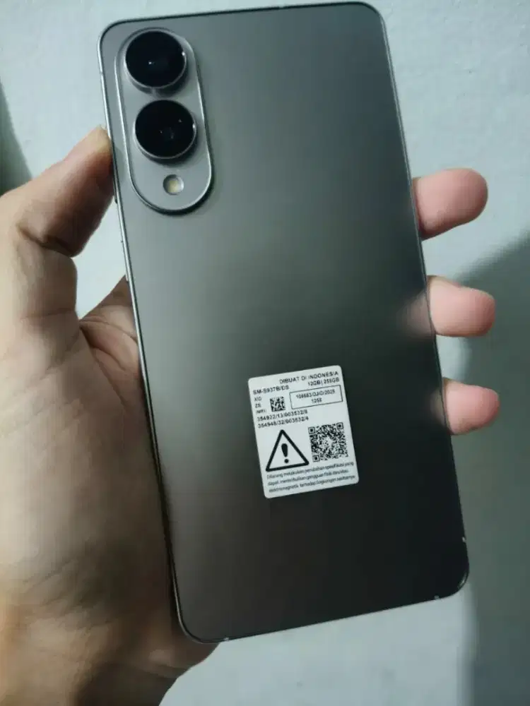 Samsung s25 edge 12/256gb sein