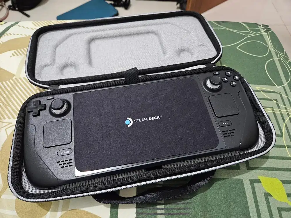 steam deck lcd 512gb bawaan fullset like new normal handheld pc gaming
