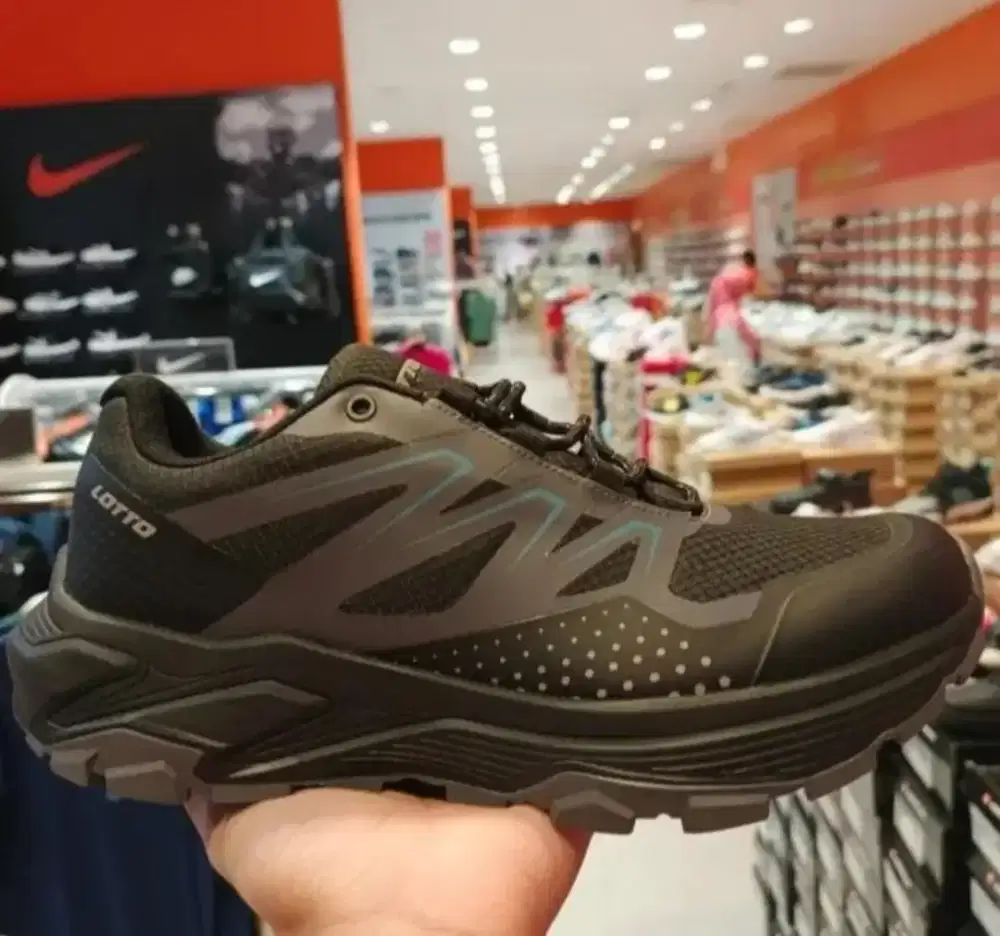 Sepatu trail lotto original murah size 40 murah