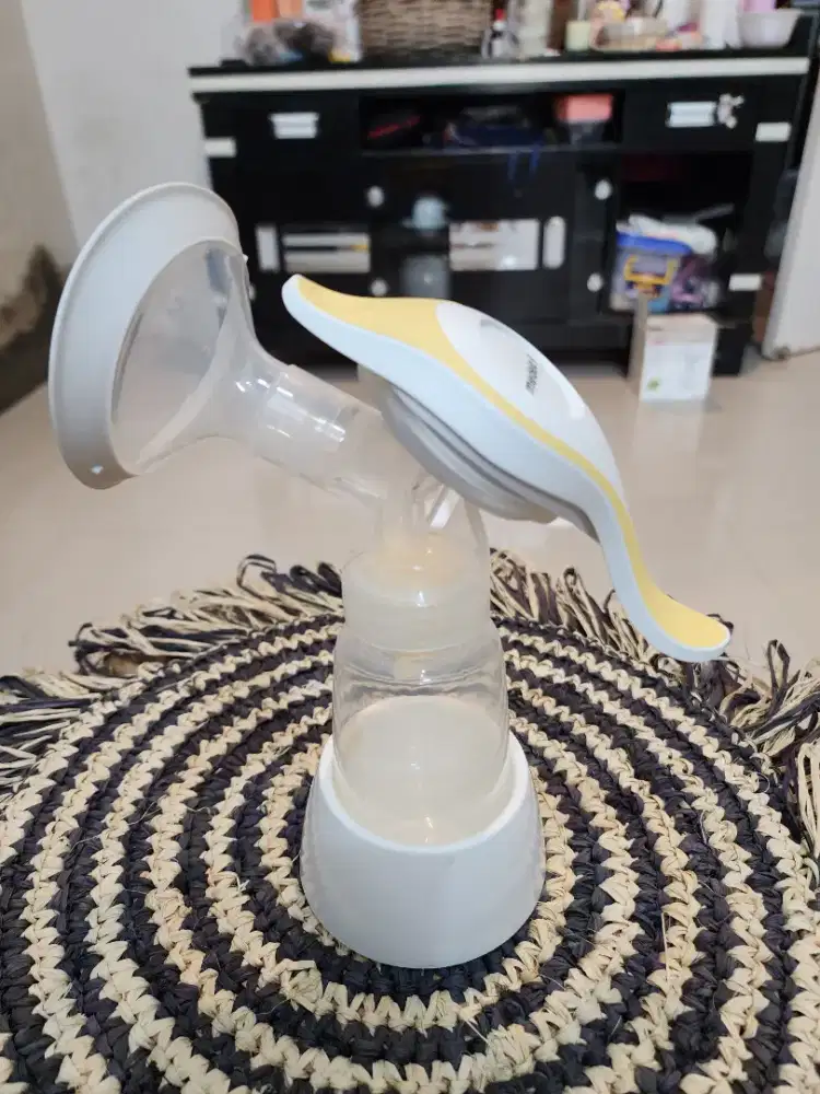 Pompa asi manual medela