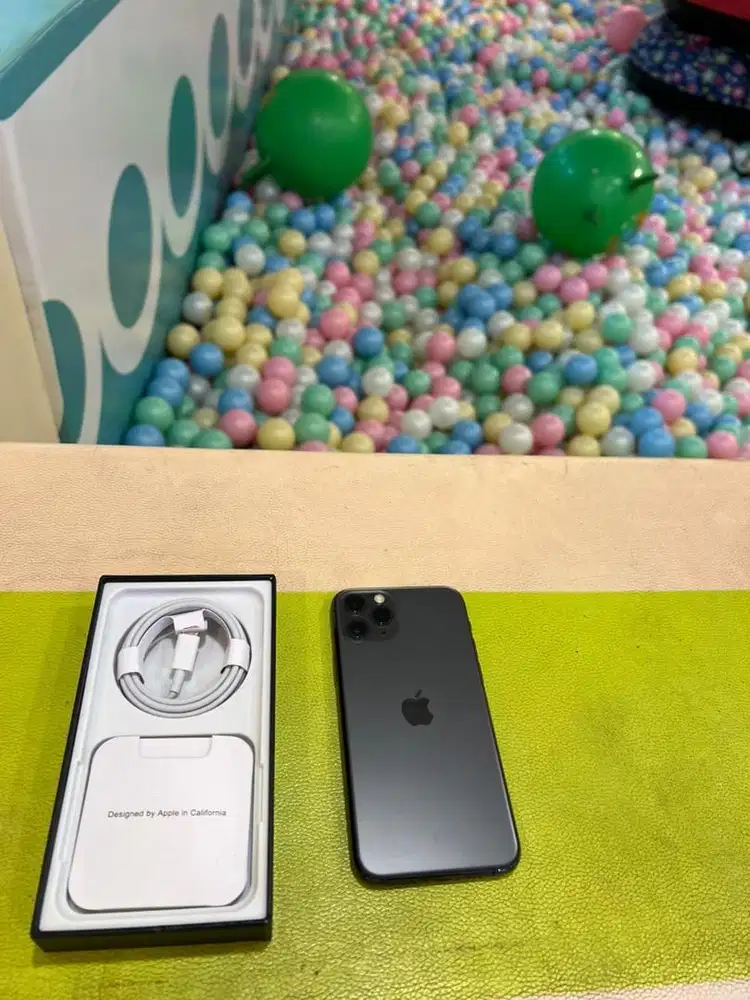 iphone 11 pro 256gb baru cuma satu