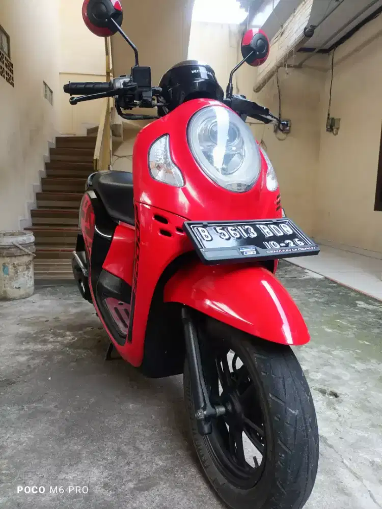 Honda Scoopy Sporty Merah Hitam Tahun 2021