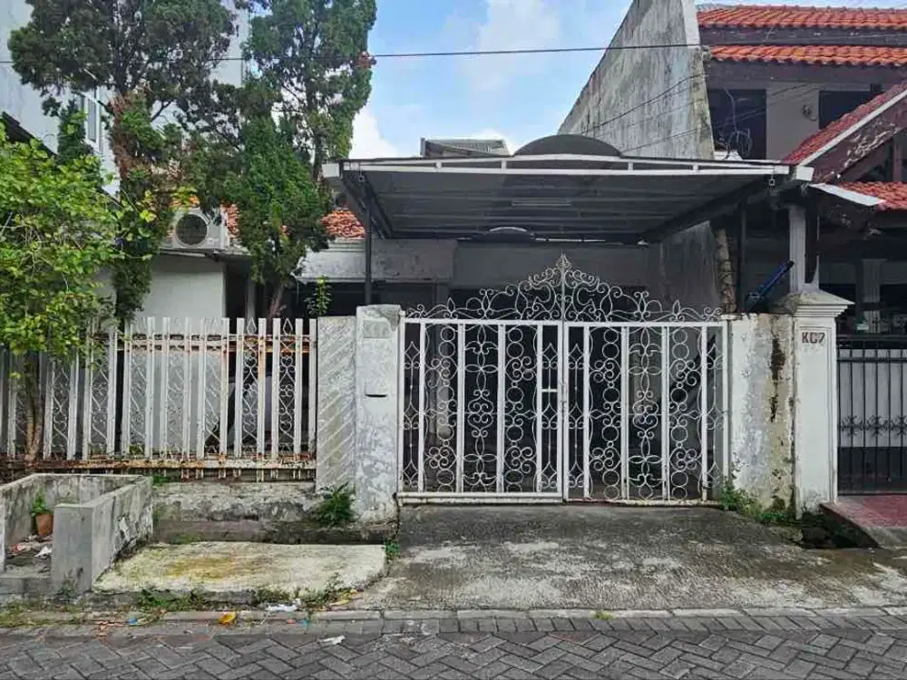 jual rumah  hitung tanah tenggilis mejoyo dekat Ubaya
