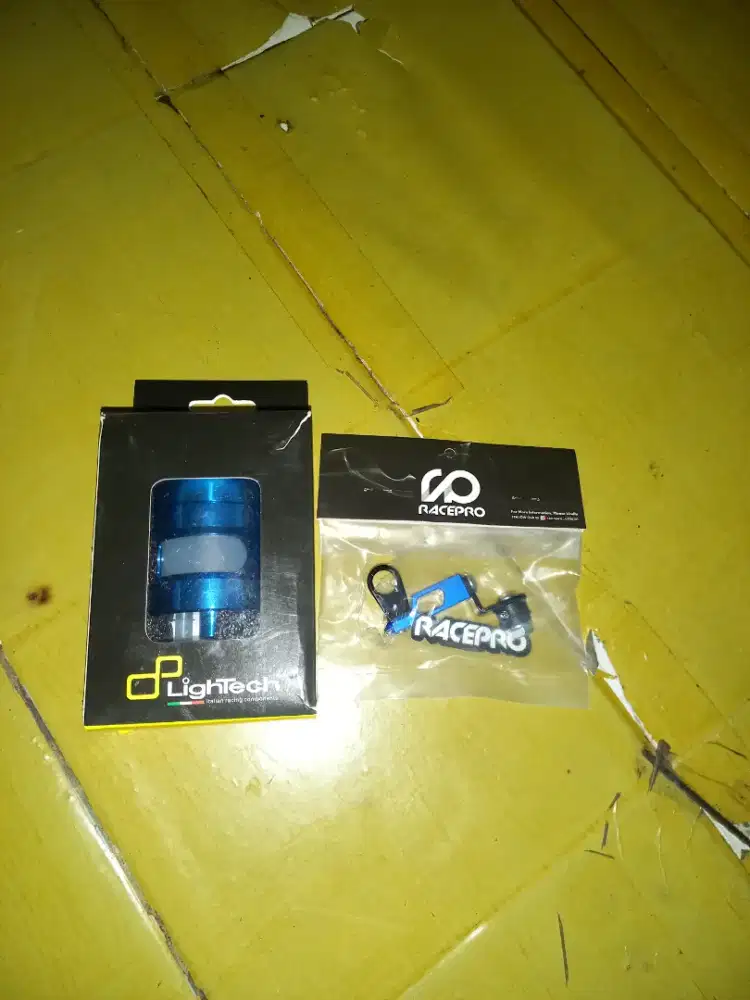 Tabung minyak rem copy lightech + braket racepro