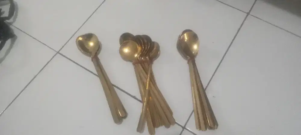 Sendok Makan kecil