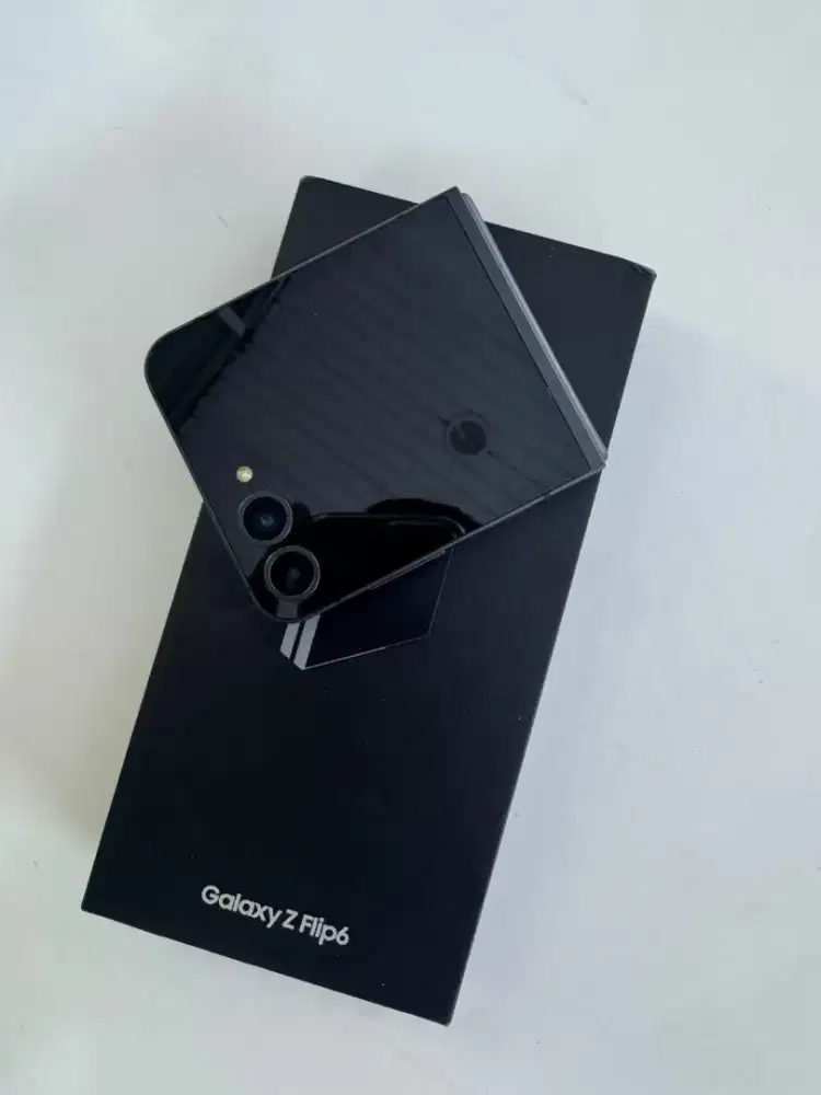 Samsung Flip 6 *Ram 12/512gb* Black