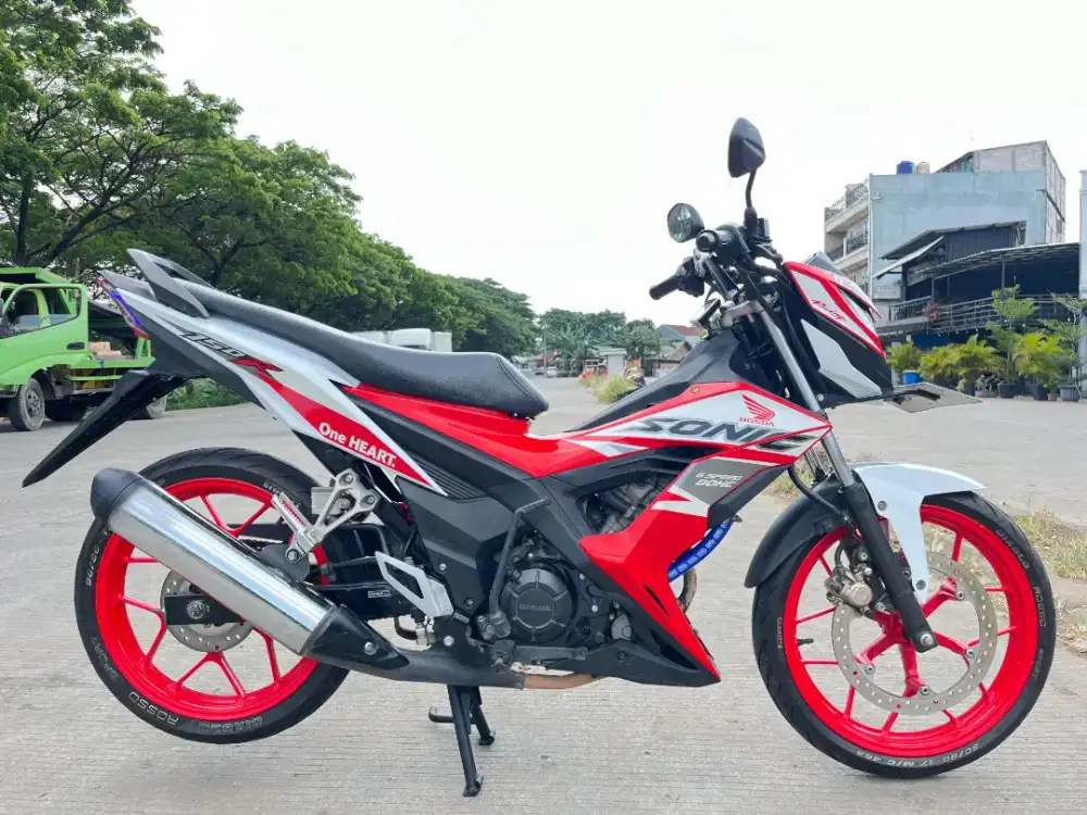 Honda Sonic tahun 2020 pajak 09-2026 panjang motor Gress siap pakek