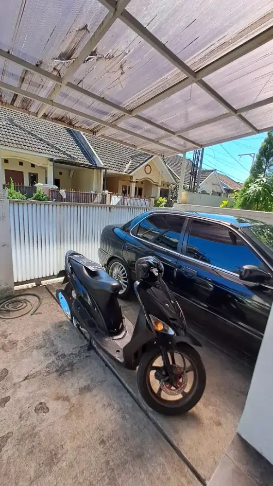 Rumah bagus siap huni jalan lebar di kiara sari asri buah batu