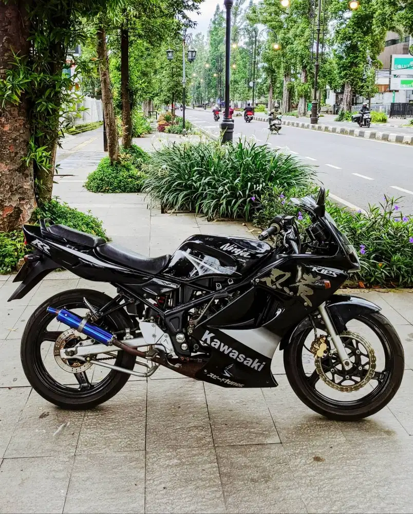 Ninja rr 2008 hitam