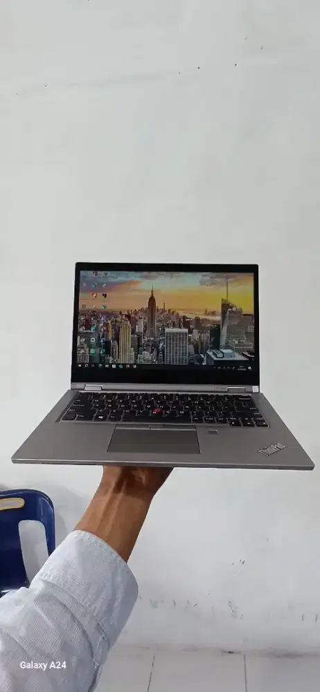 Thinkpad Yoga L13 Core i5 gen11 Ram 8GB ssd 256gb