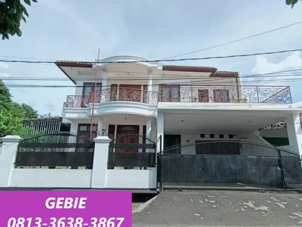 Rumah Dekat Jalan Raya Carport 6 Mobil di Bintaro Pesanggrahan FR17191
