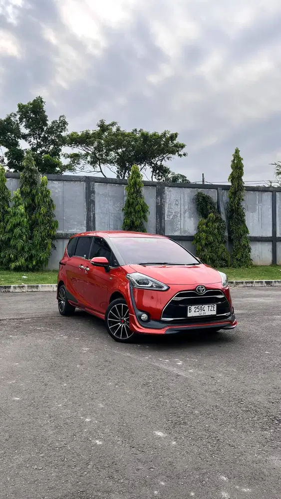 Toyota Sienta Q Matic AT CVT Automatik Matik KM Low Record Full Ori