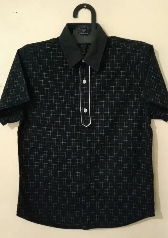 Baju kemeja pria