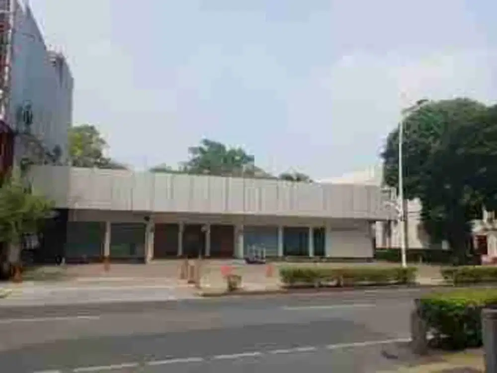 Ruang Usaha Raya Kemang