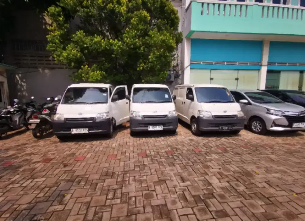 Dibutuhkan supir driver pick up dan blinvan