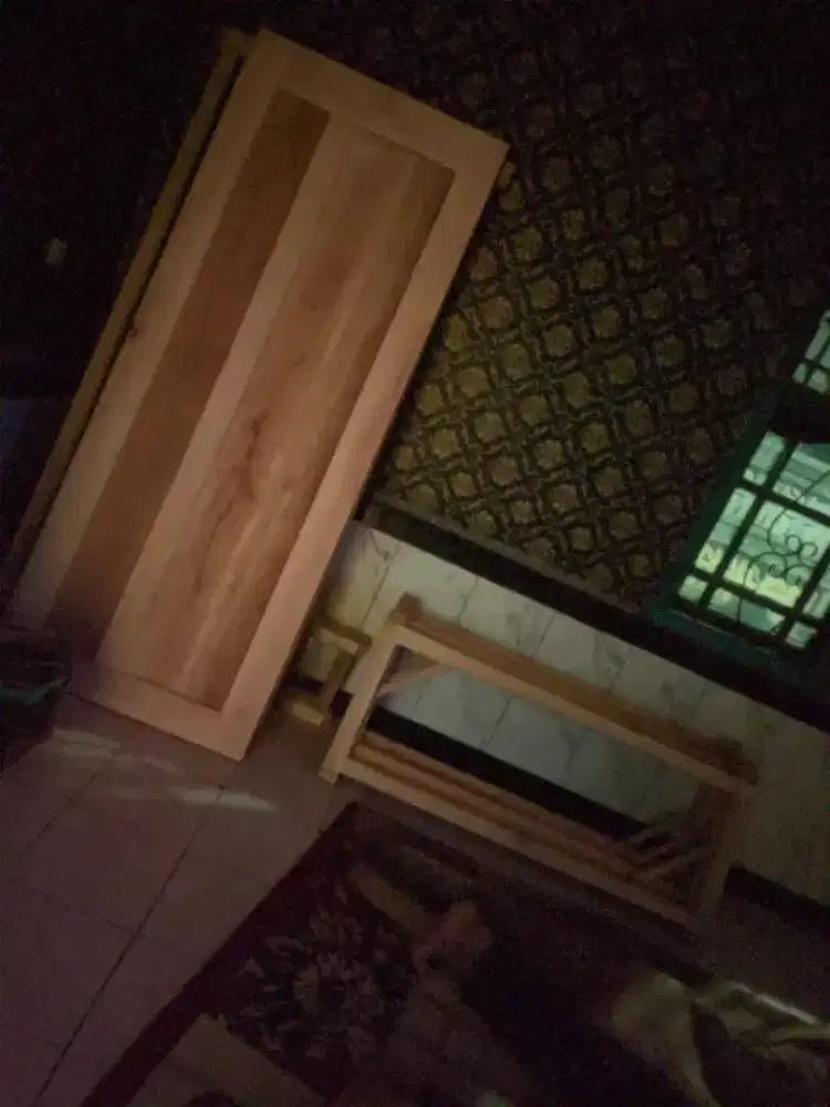 Kayu Kusen Kondisi baru Krena GK Jdi Di Pakai
