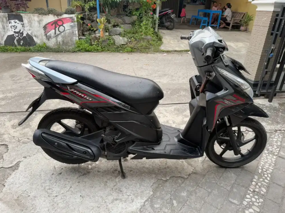 Honda Vario techno tahun 2010 plat E Cirebon