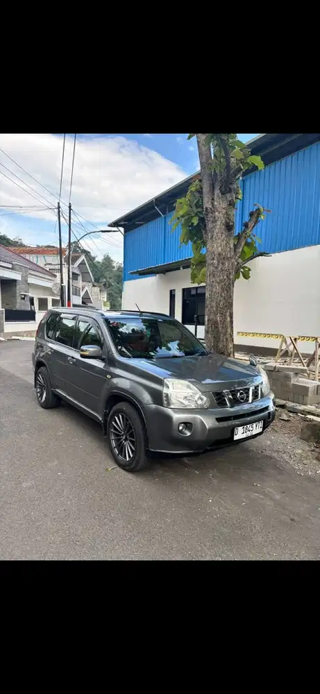 Nissan X-Trail 2009 Bensin