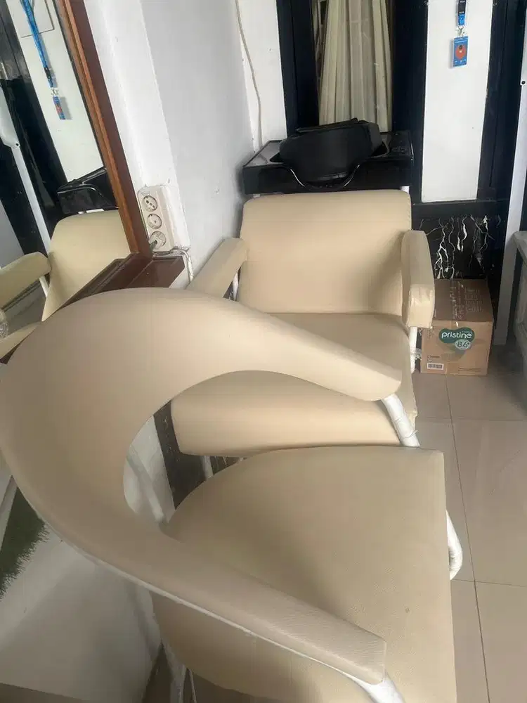 Kursi kramas salon