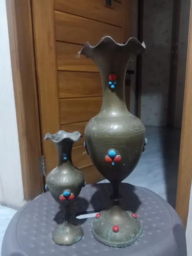 GUCI, VAS BUNGA, KALIGRAFI dll
