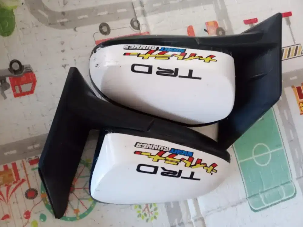 Kaca spion Sigra non elektrik