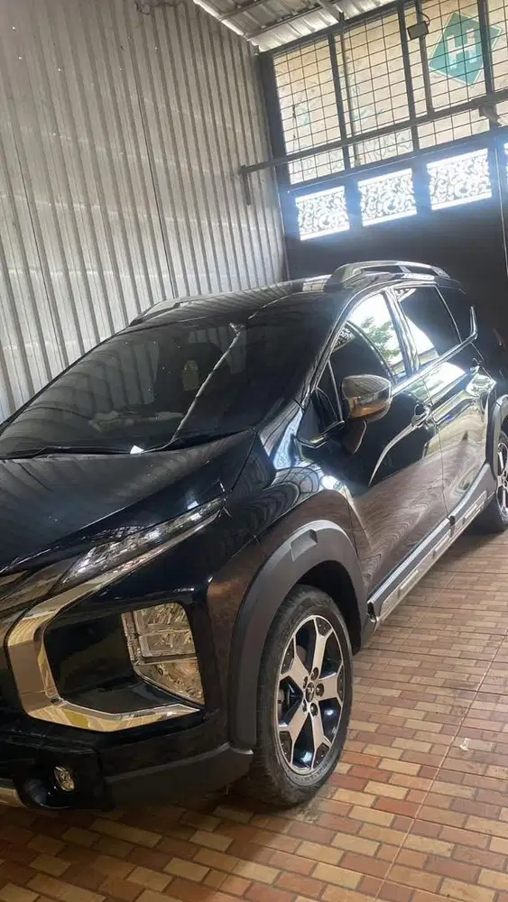 Dijual mitsubishi xpender jarang pakai