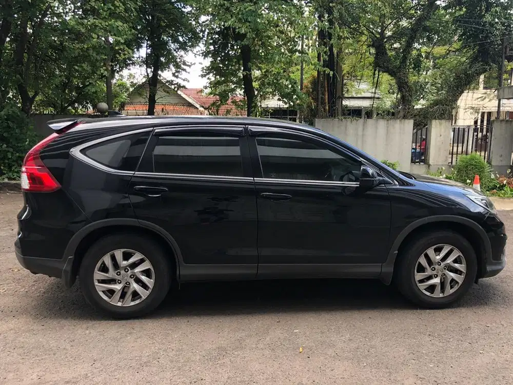 Jual cepat CRV 2.0 2015 Hitam mulus siap pakai antik