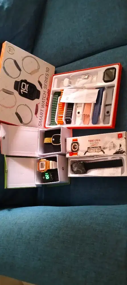 Jam tangan dan smartwatch