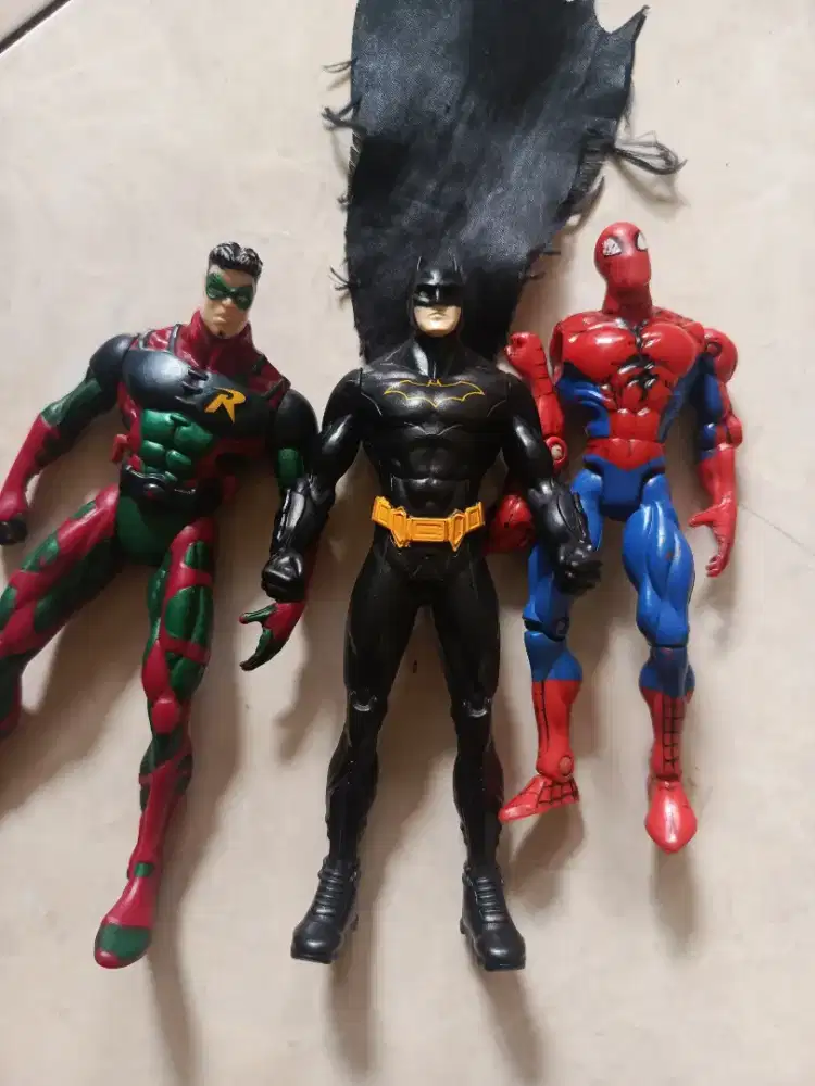 Batman robin spiderman