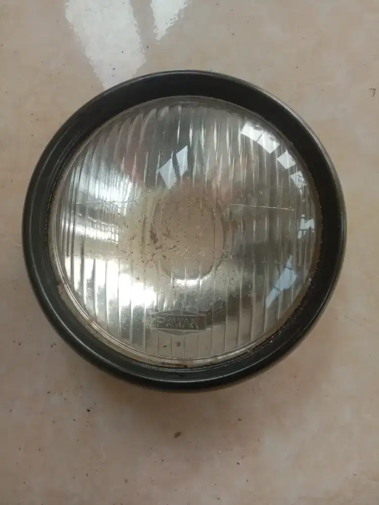 Lampu Depan Vespa Bagol