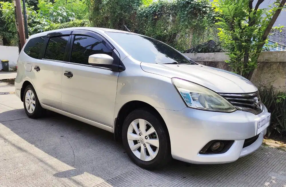Grand Livina Facelift SV AT 2013 L11
