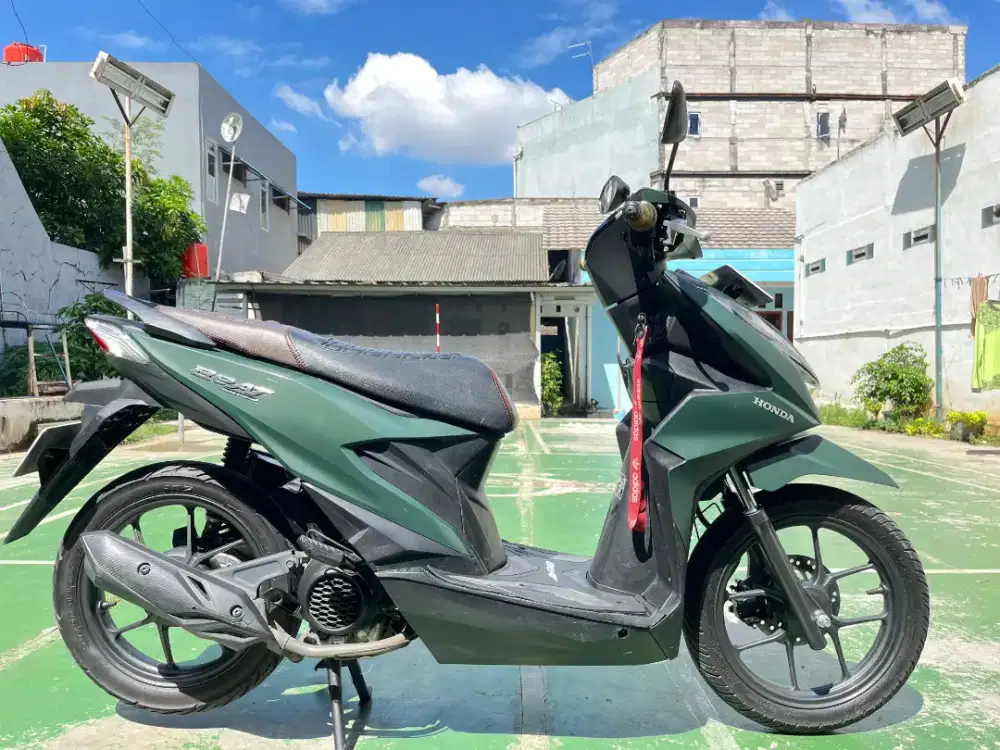 Honda beat deluxe tahun 2023 motor Gress