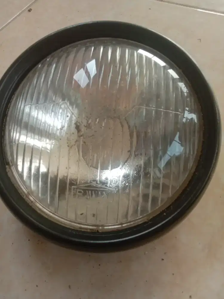 Lampu Set Vespa Bagol