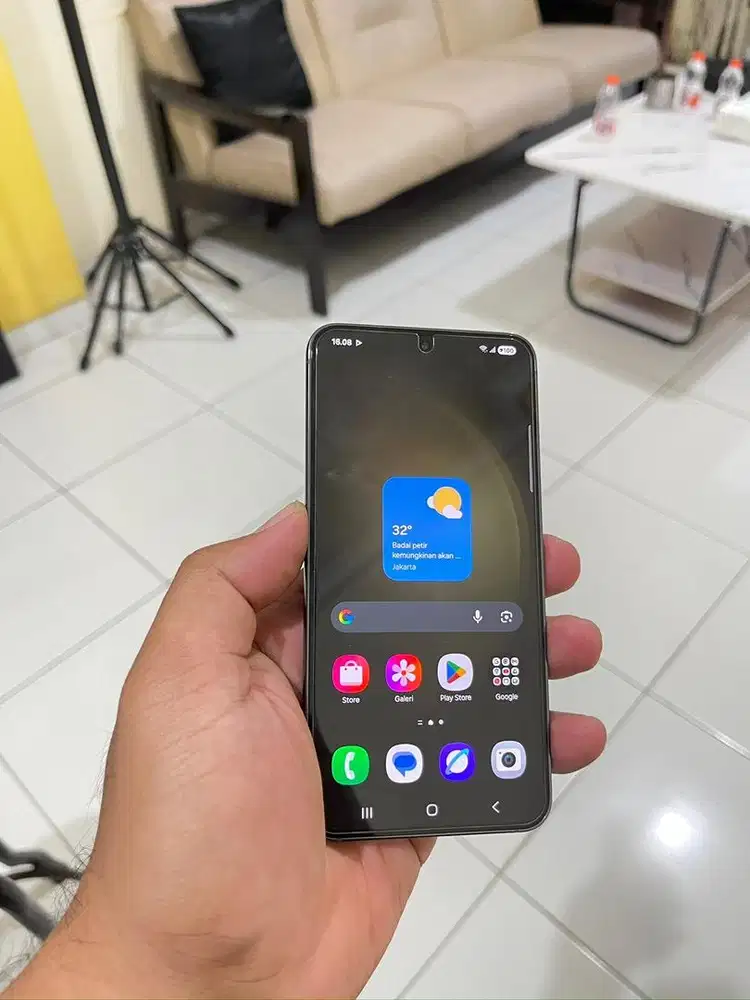 Samsung S23 8/128 SEIN